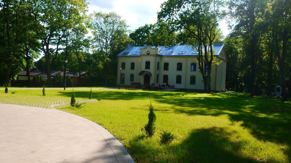Modlin Palace Nowy Dwor Mazowiecki Exterior photo